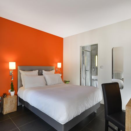 Hotel Douglas Puteaux Εξωτερικό φωτογραφία