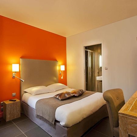 Hotel Douglas Puteaux Εξωτερικό φωτογραφία